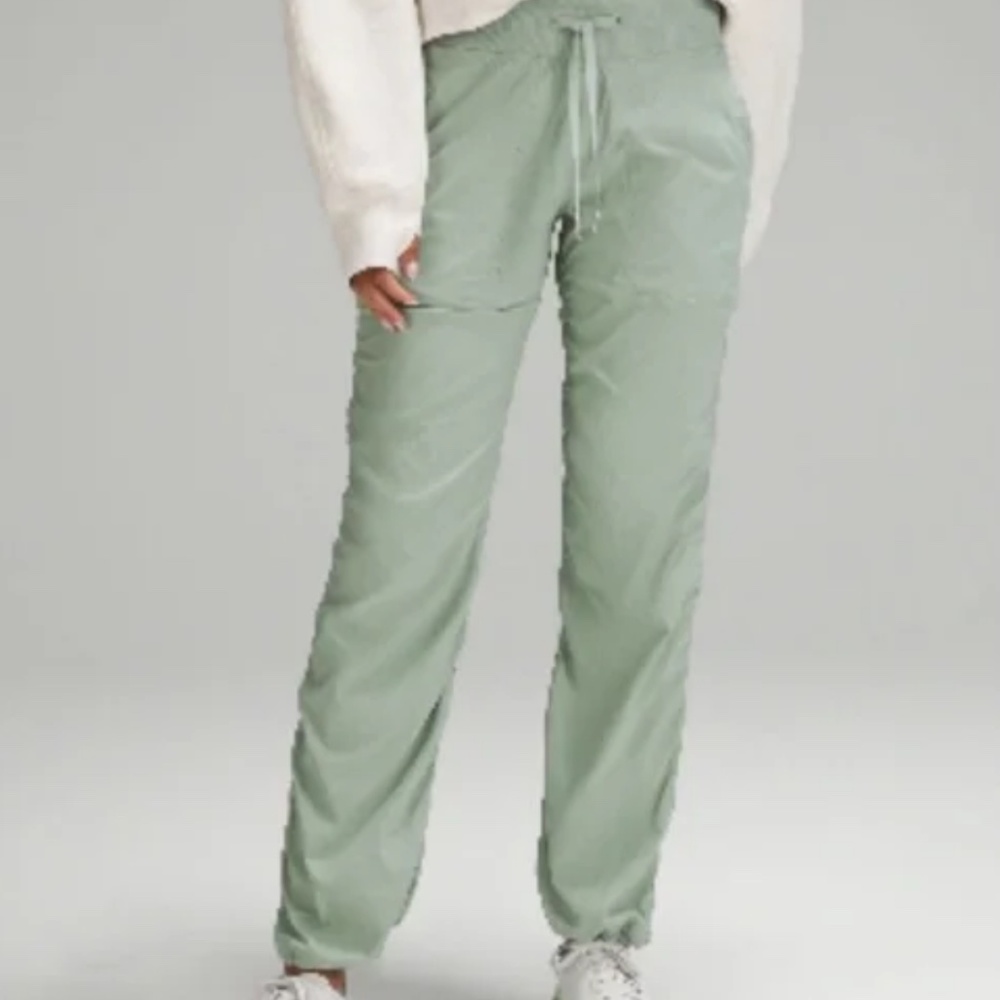 Lululemon Dance Studio Mid-rise Pants Size 6